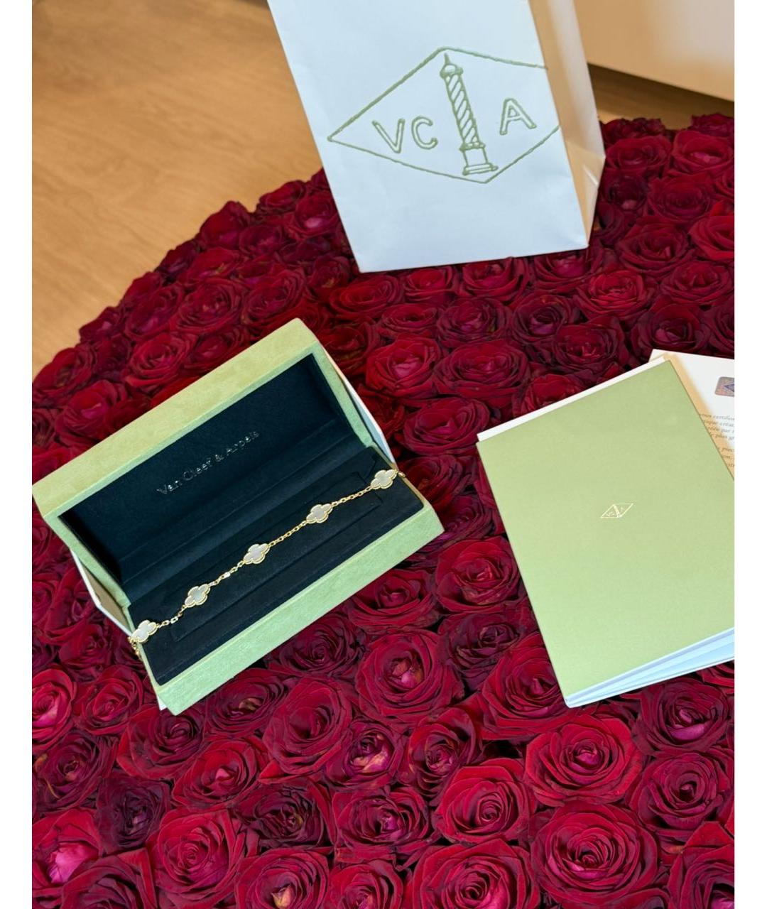VAN CLEEF & ARPELS Белый браслет из желтого золота, фото 4