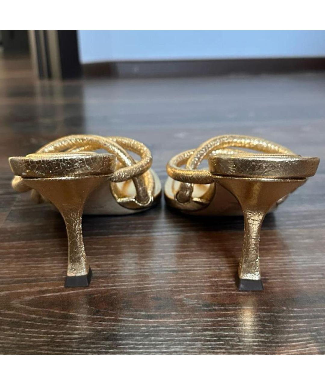 JIMMY CHOO Золотые кожаные босоножки, фото 3