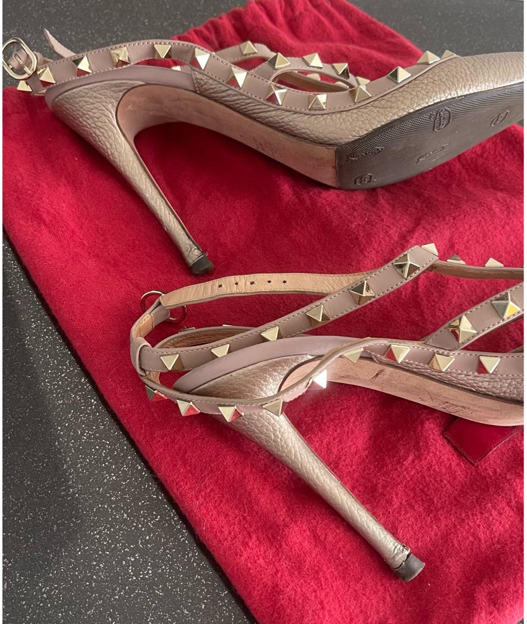 VALENTINO Золотые кожаные туфли, фото 4