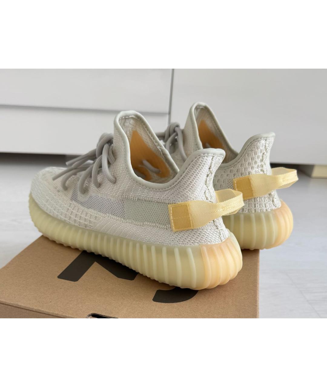 ADIDAS YEEZY Белые низкие кроссовки / кеды, фото 4