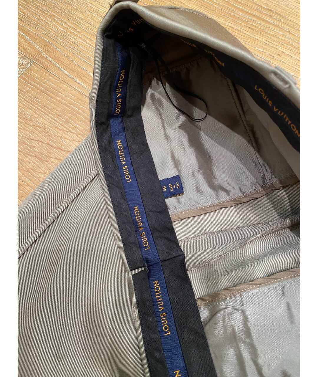 LOUIS VUITTON Бежевые шерстяные брюки узкие, фото 3