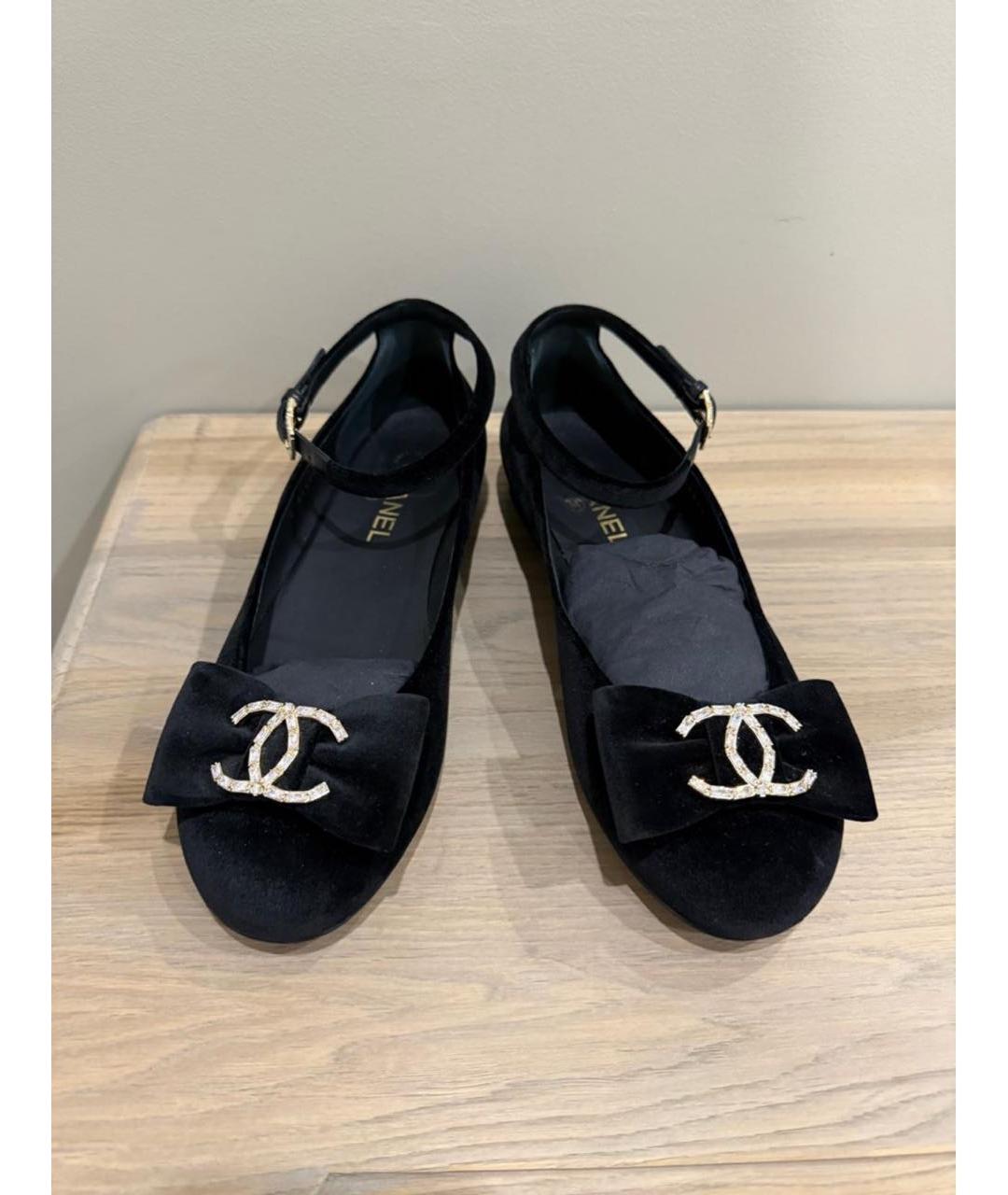 CHANEL Черные бархатные балетки, фото 2