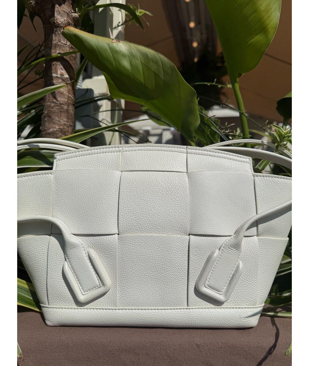 BOTTEGA VENETA Белая кожаная сумка тоут, фото 3