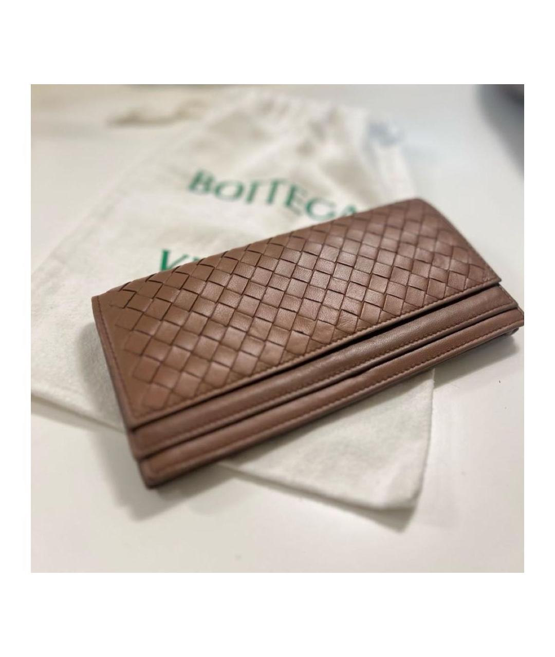 BOTTEGA VENETA Коричневый кожаный кошелек, фото 3