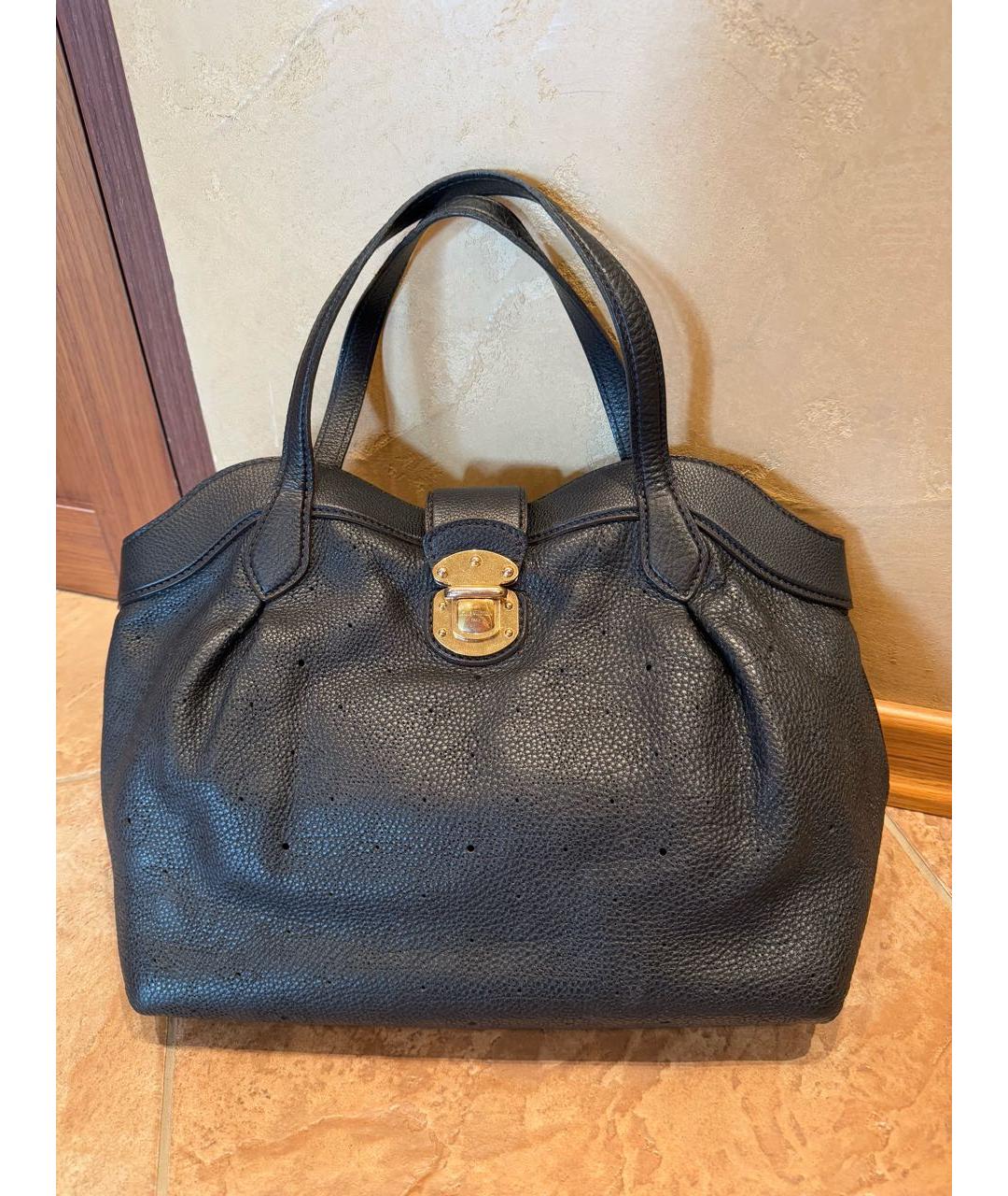 LOUIS VUITTON Черная кожаная сумка с короткими ручками, фото 8