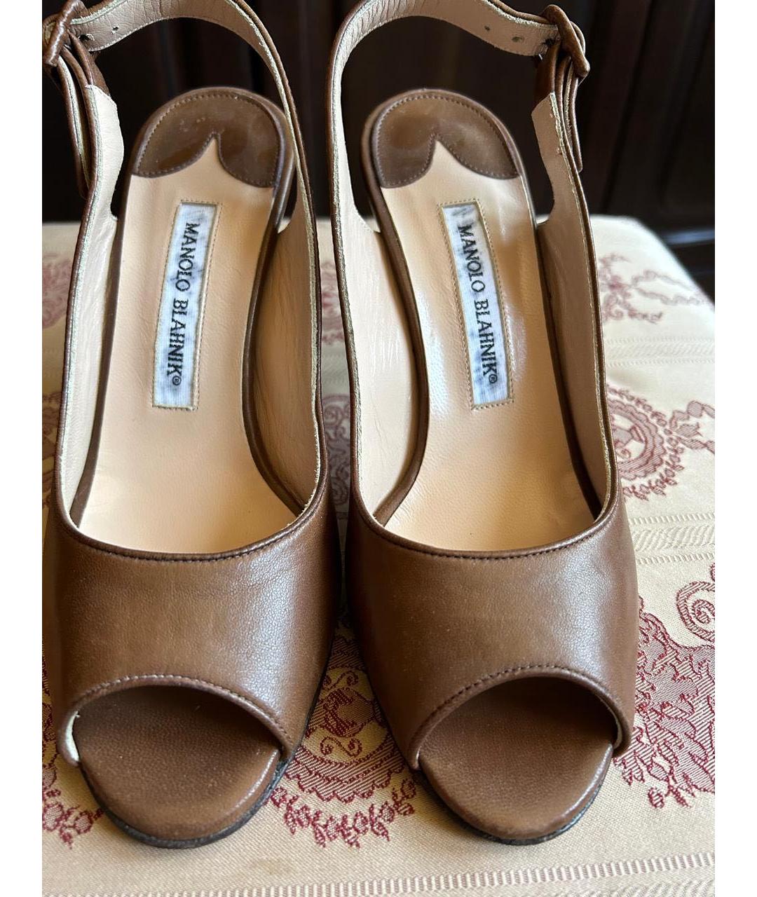 MANOLO BLAHNIK Коричневые кожаные босоножки, фото 5