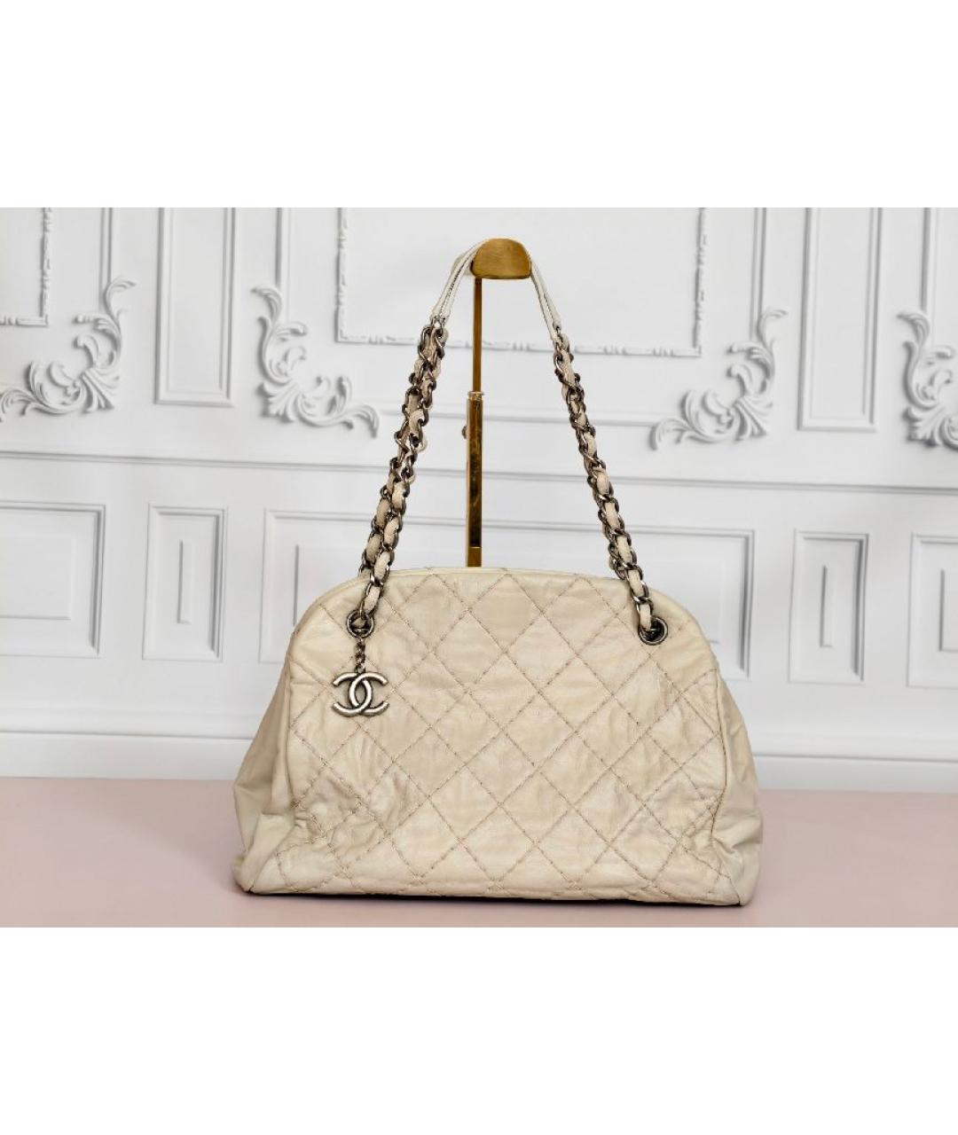 CHANEL Бежевая кожаная сумка через плечо, фото 9