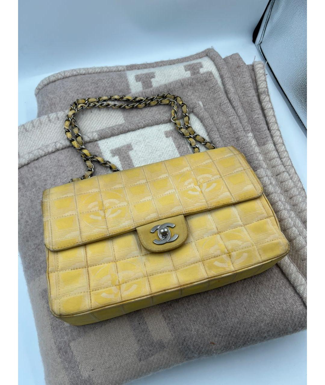 CHANEL Горчичная сумка через плечо, фото 2