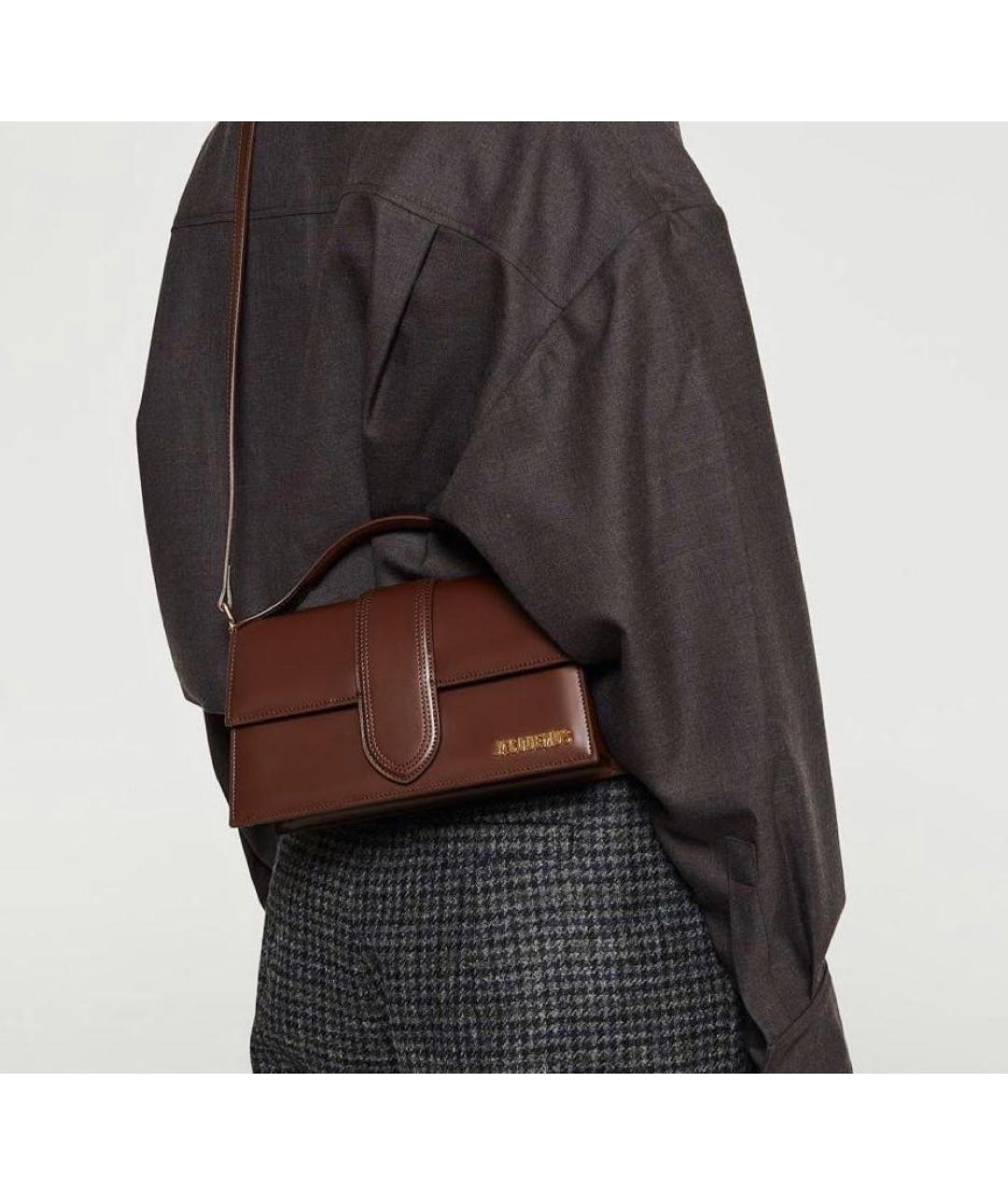 JACQUEMUS Коричневая кожаная сумка с короткими ручками, фото 4