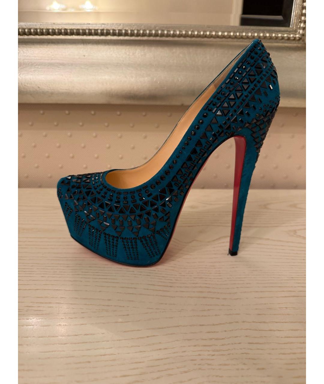 CHRISTIAN LOUBOUTIN Зеленые замшевые туфли, фото 2