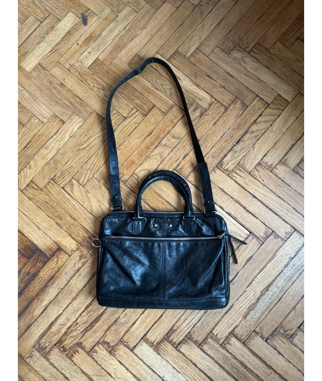 BALENCIAGA Черная кожаная сумка на плечо, фото 5