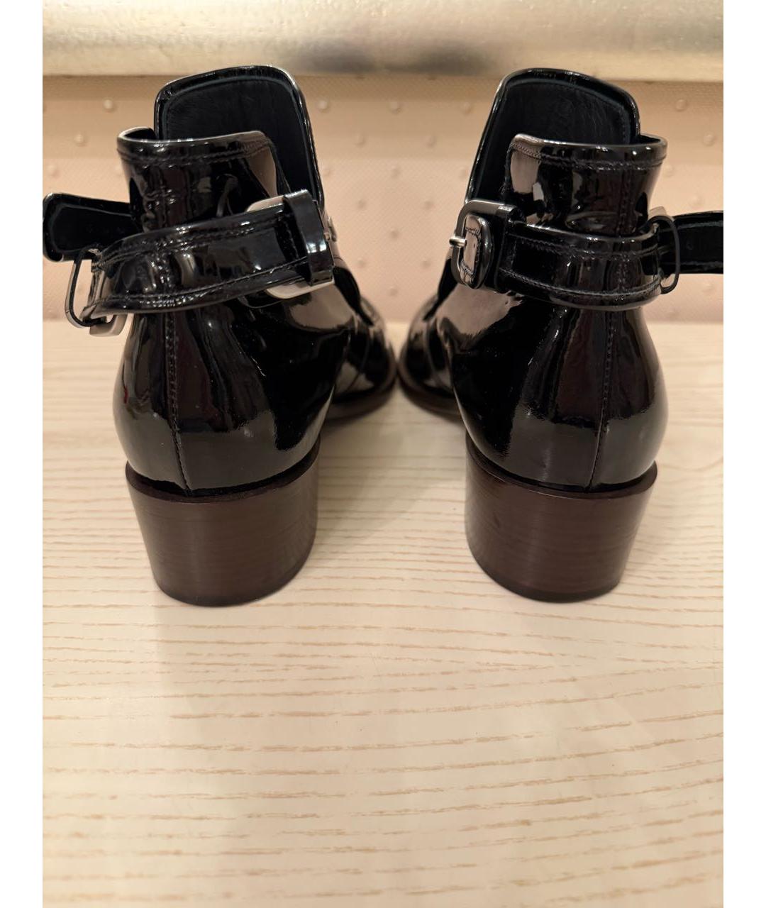 CHANEL Черные ботинки из лакированной кожи, фото 4