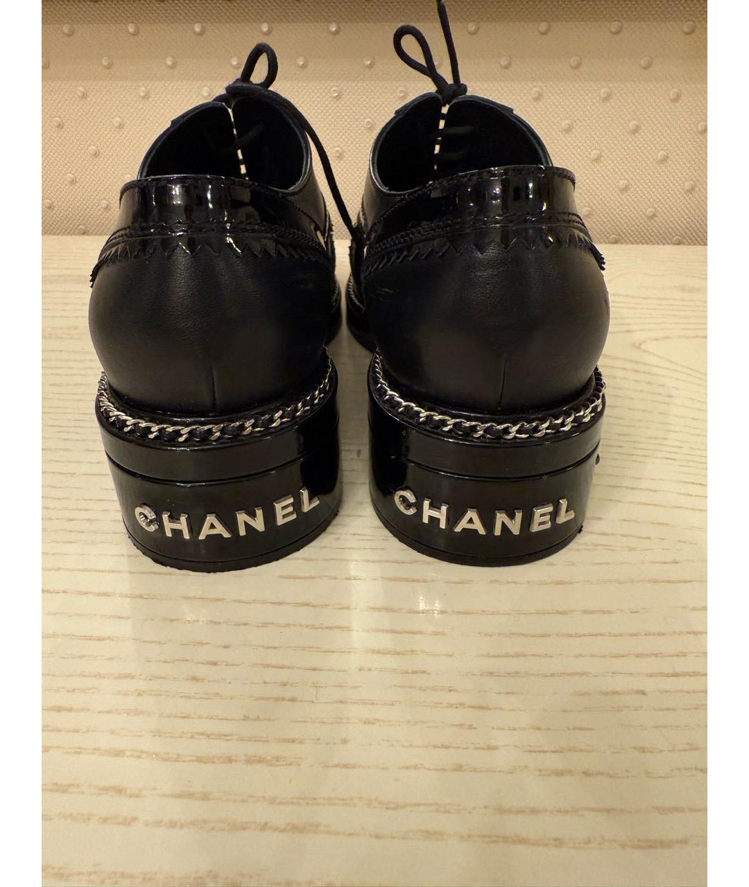 CHANEL Черные ботинки из лакированной кожи, фото 3