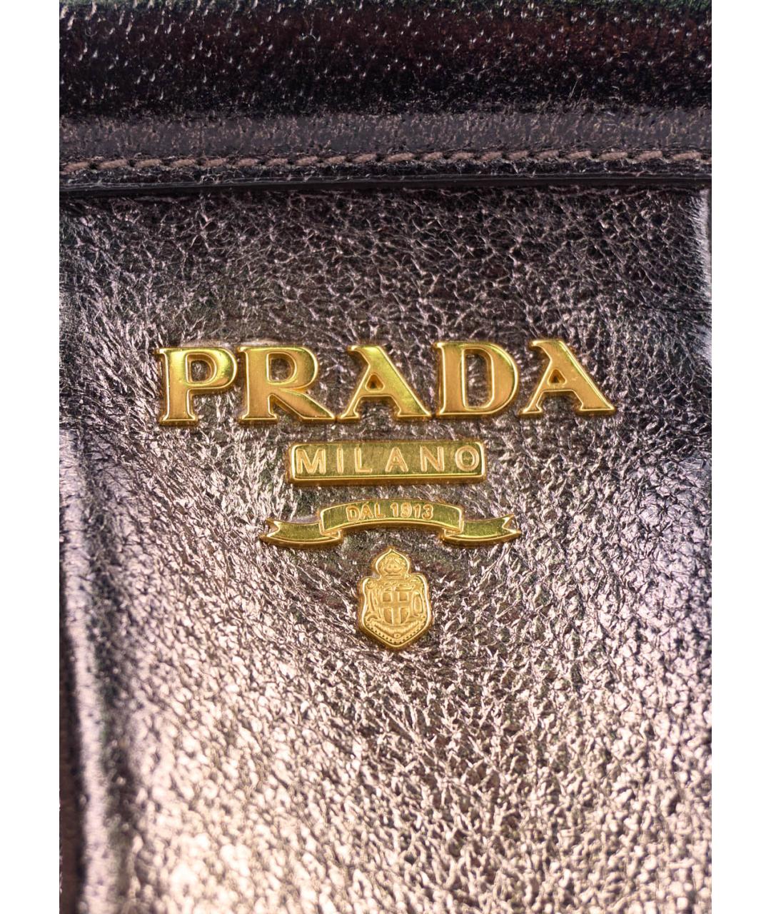 PRADA Черная сумка через плечо из лакированной кожи, фото 2