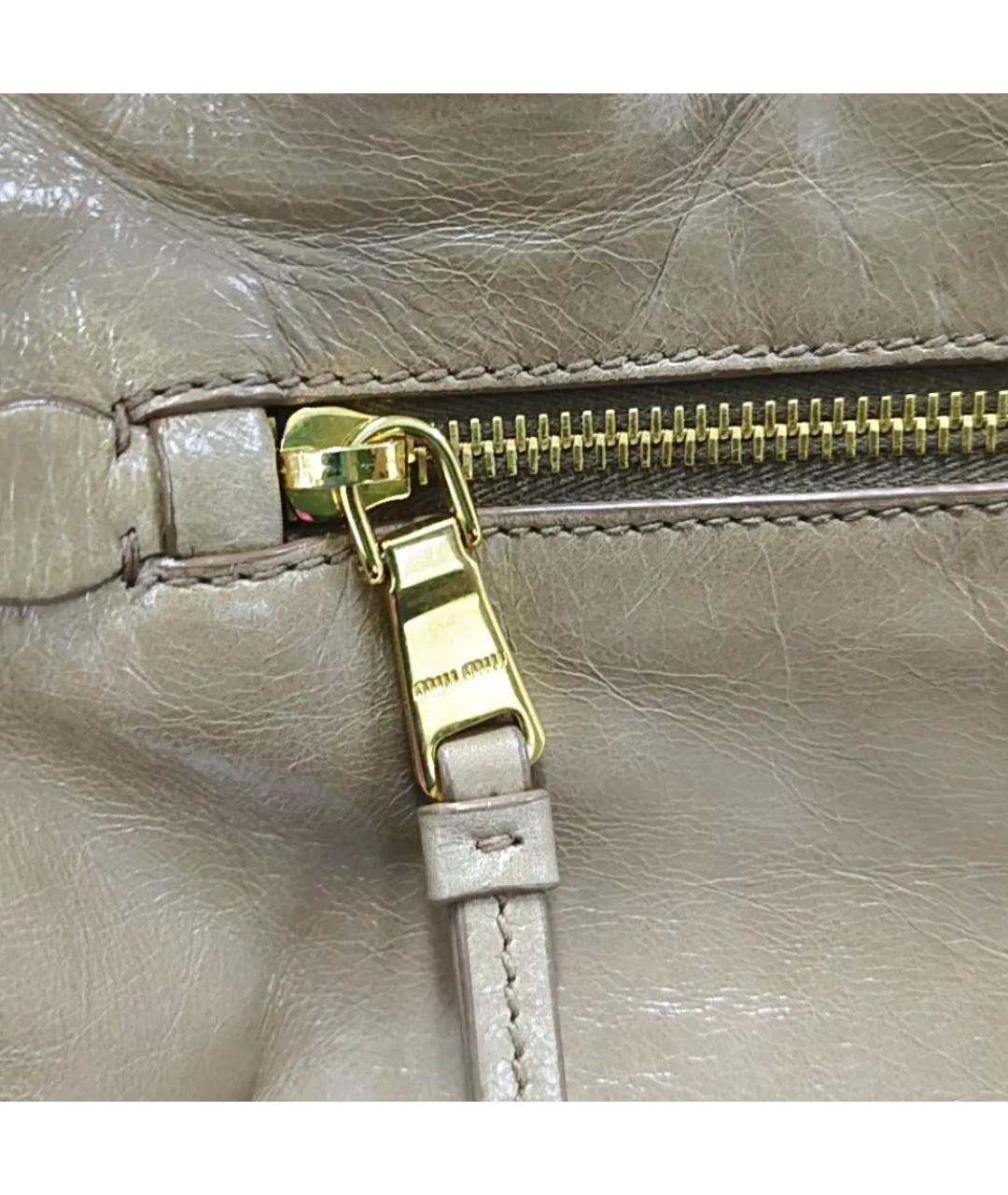MIU MIU Бежевая кожаная сумка тоут, фото 6
