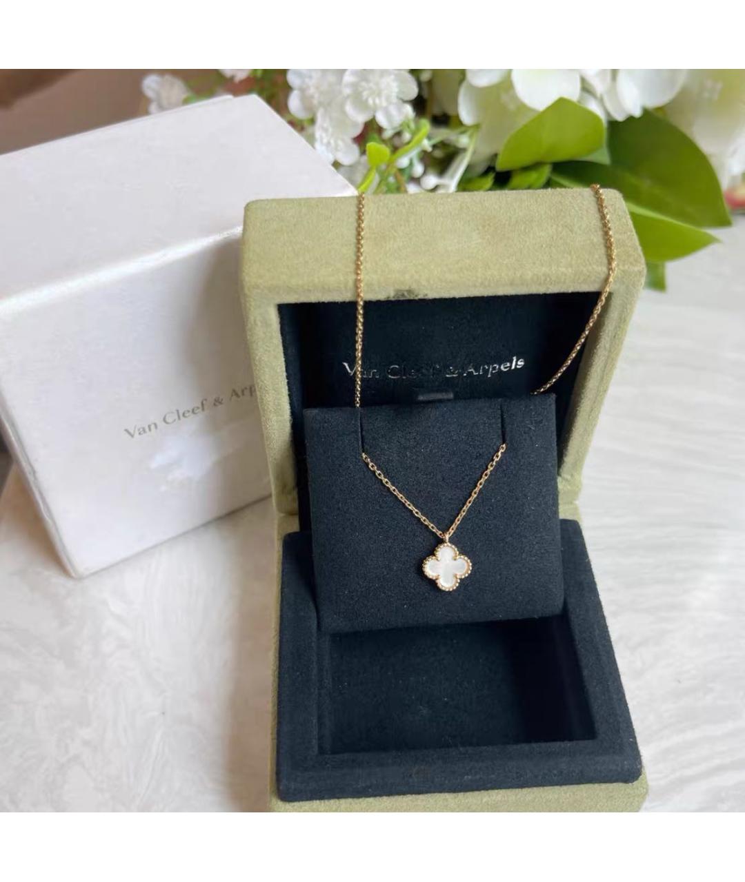 VAN CLEEF & ARPELS Золотая подвеска, фото 3