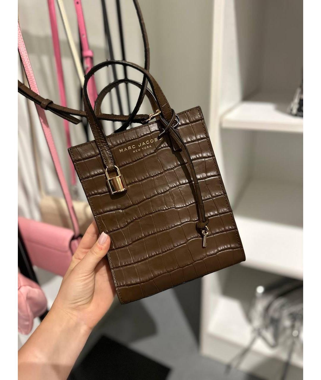 MARC JACOBS Коричневая кожаная сумка тоут, фото 4