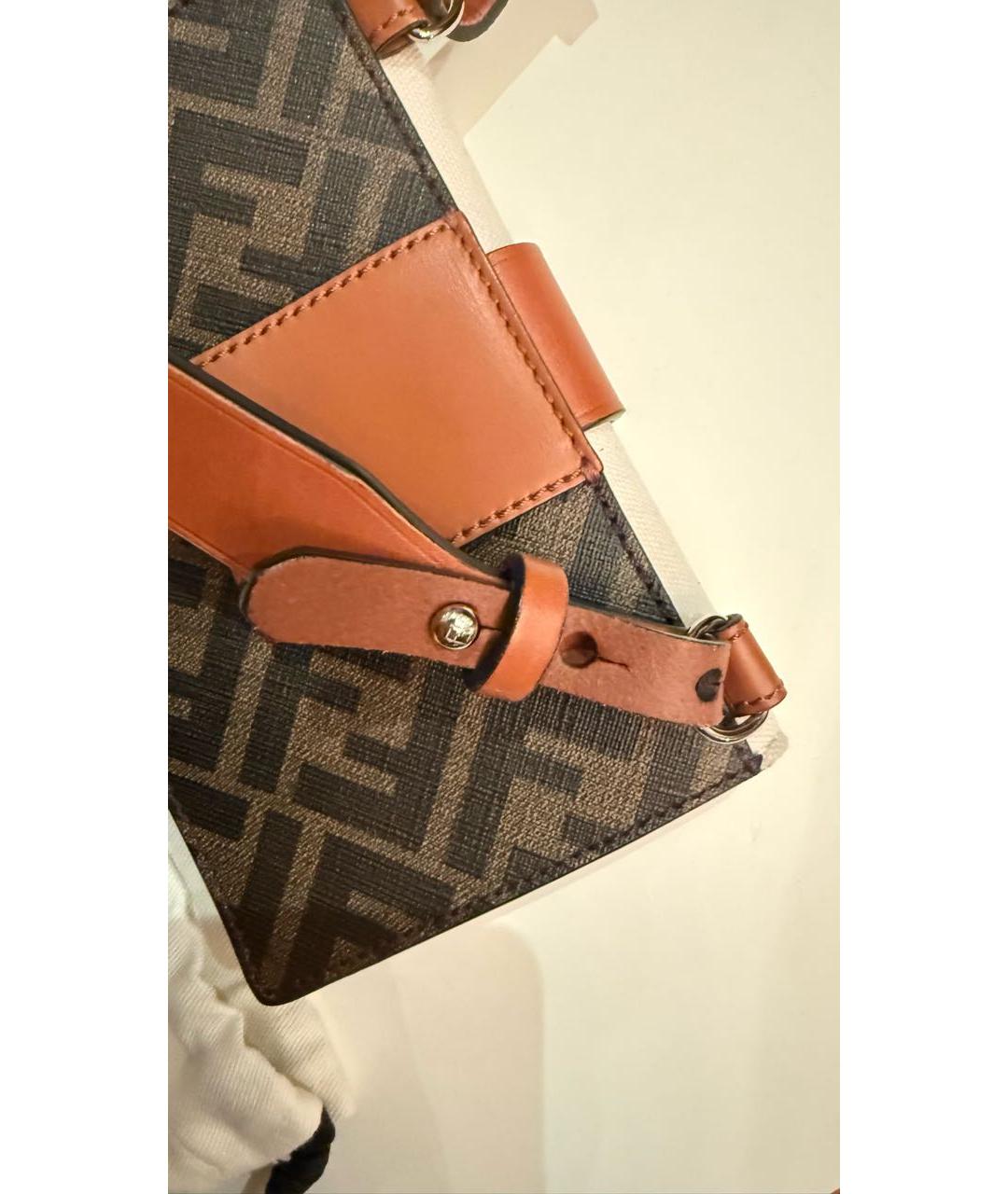 FENDI Коричневая кожаная сумка через плечо, фото 3