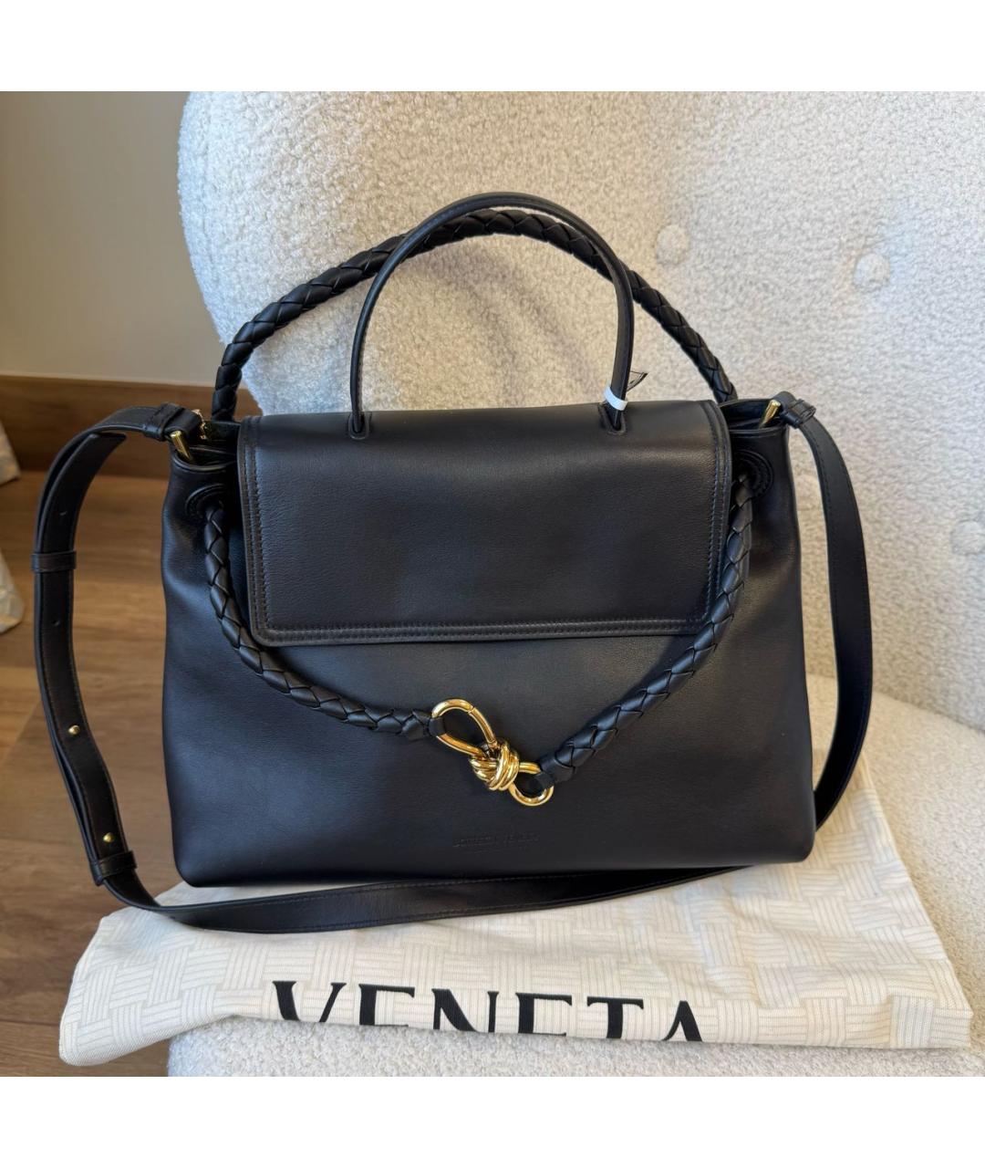 BOTTEGA VENETA Черная кожаная сумка с короткими ручками, фото 2