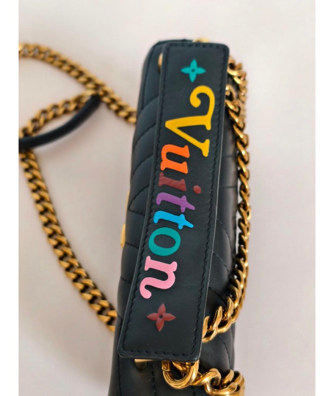 LOUIS VUITTON Черная кожаная сумка с короткими ручками, фото 8