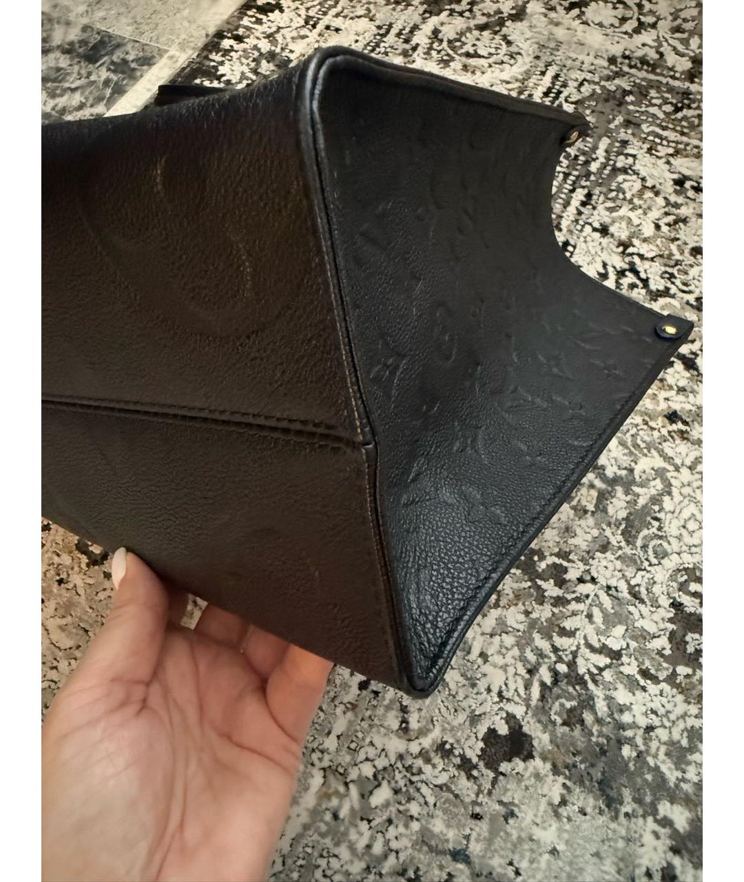 LOUIS VUITTON Черная кожаная сумка с короткими ручками, фото 7