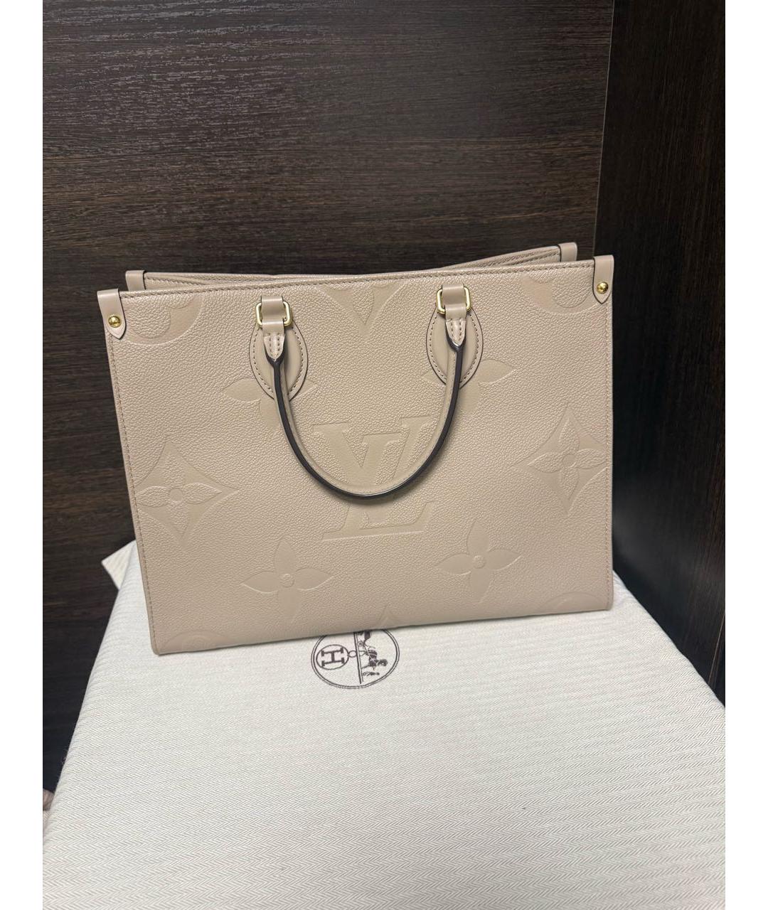 LOUIS VUITTON Бежевая кожаная сумка с короткими ручками, фото 6