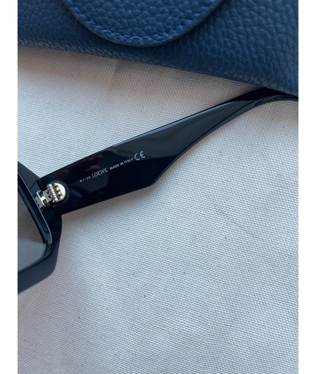 LOEWE Черные пластиковые солнцезащитные очки, фото 4