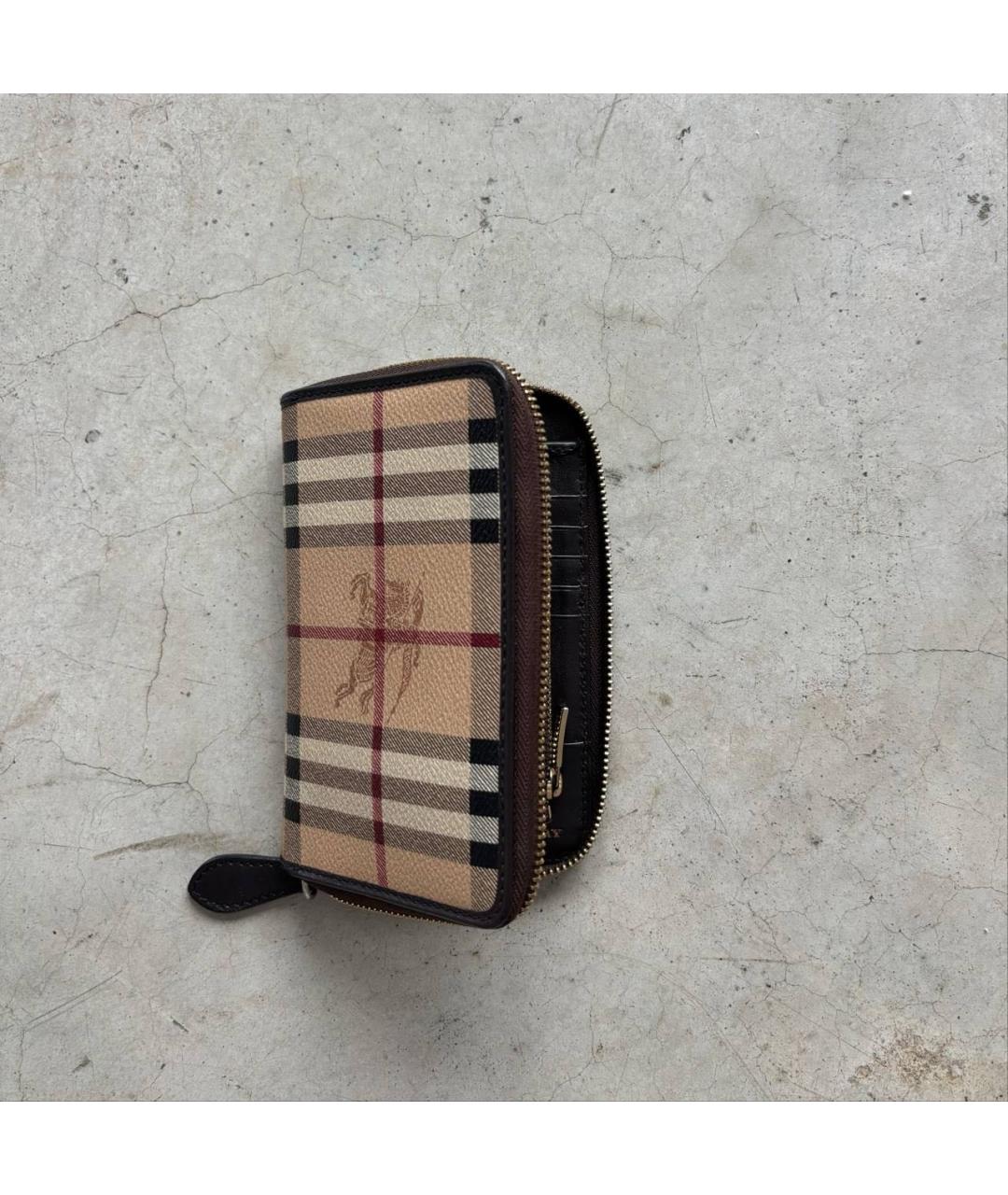 BURBERRY Бежевый кошелек, фото 5