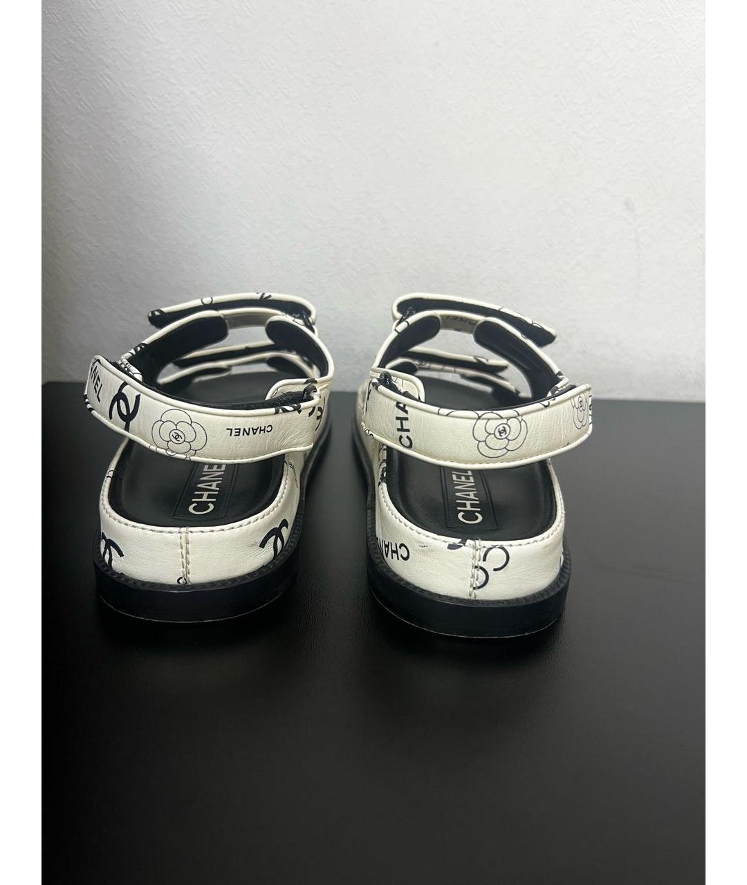 CHANEL Белые кожаные сандалии, фото 4