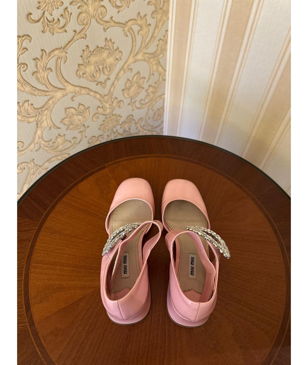 MIU MIU Розовые туфли из лакированной кожи, фото 3