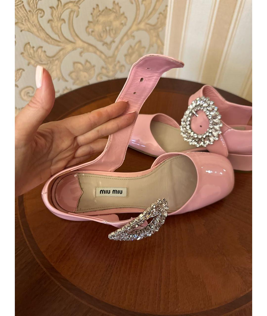 MIU MIU Розовые туфли из лакированной кожи, фото 7