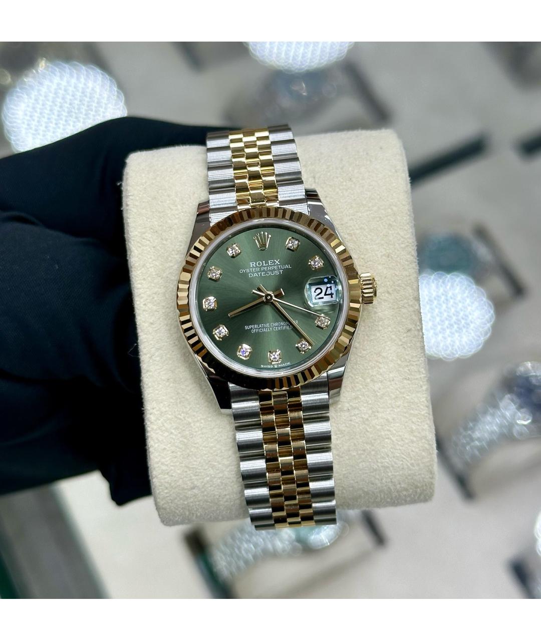 ROLEX Зеленые часы из желтого золота, фото 2