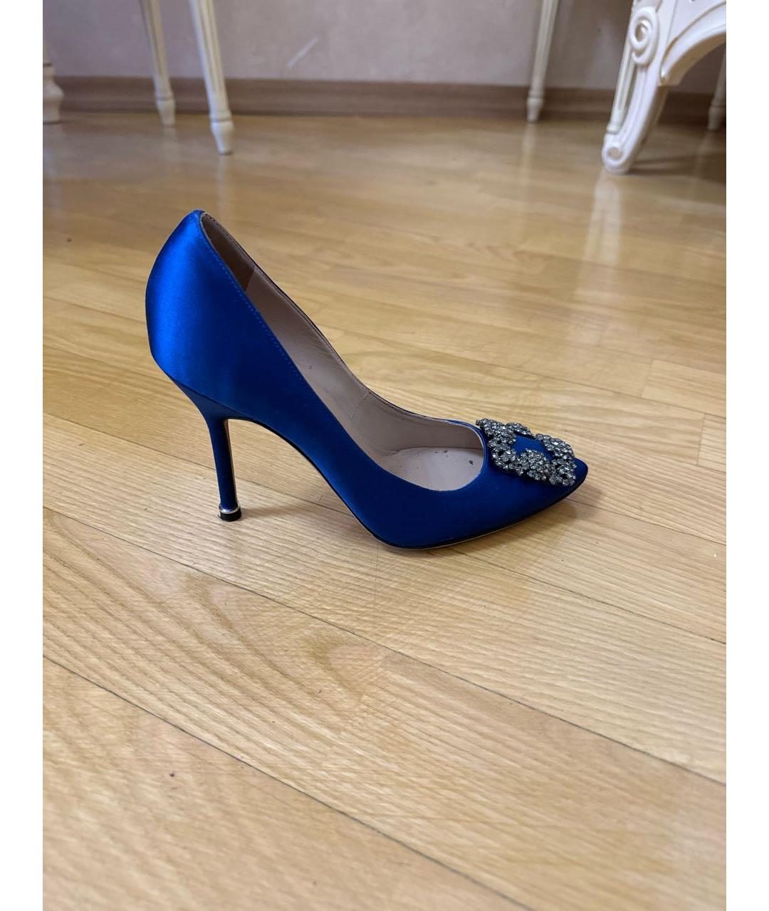 MANOLO BLAHNIK Синие текстильные туфли, фото 6