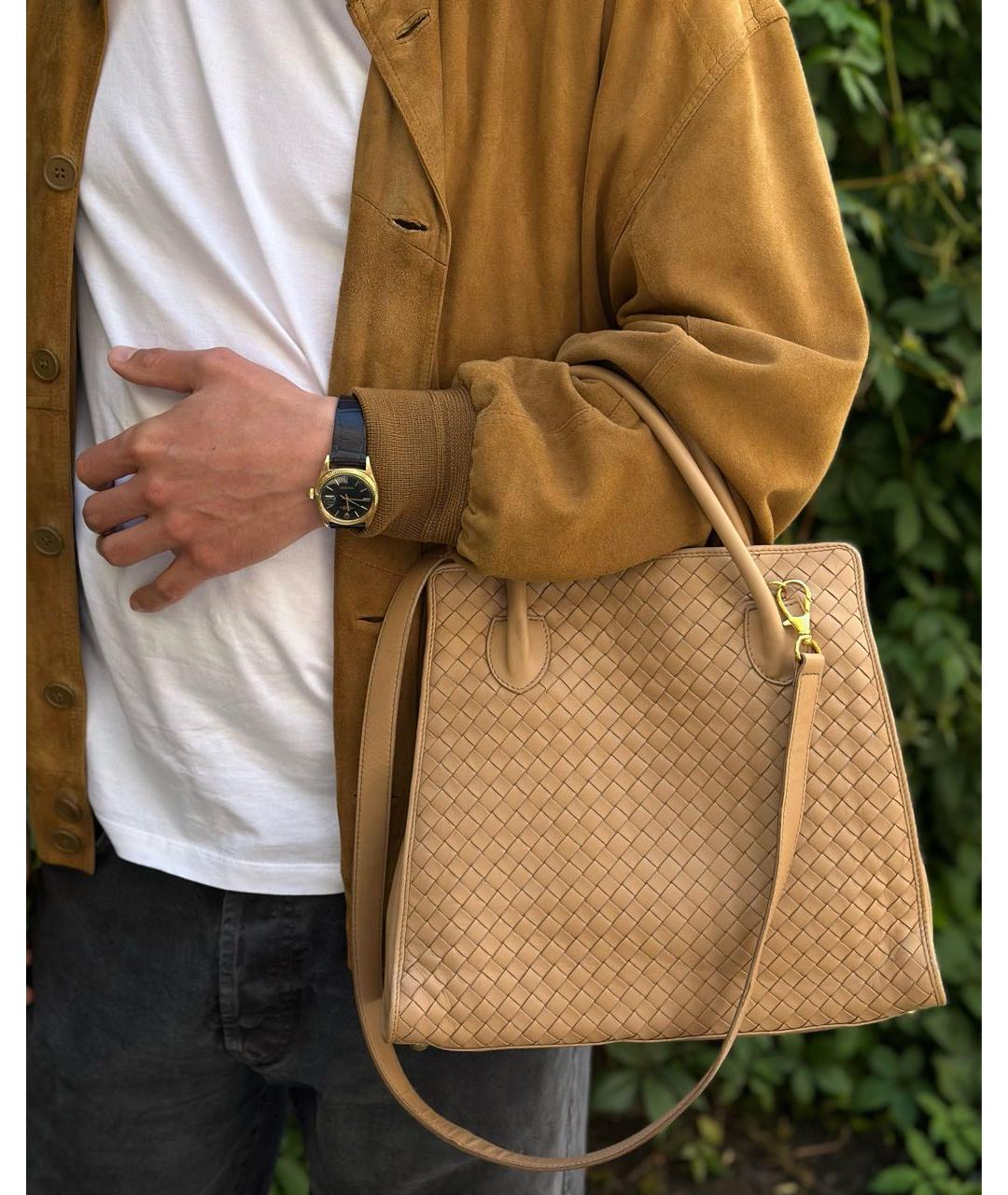 BOTTEGA VENETA Бежевая кожаная сумка с короткими ручками, фото 6