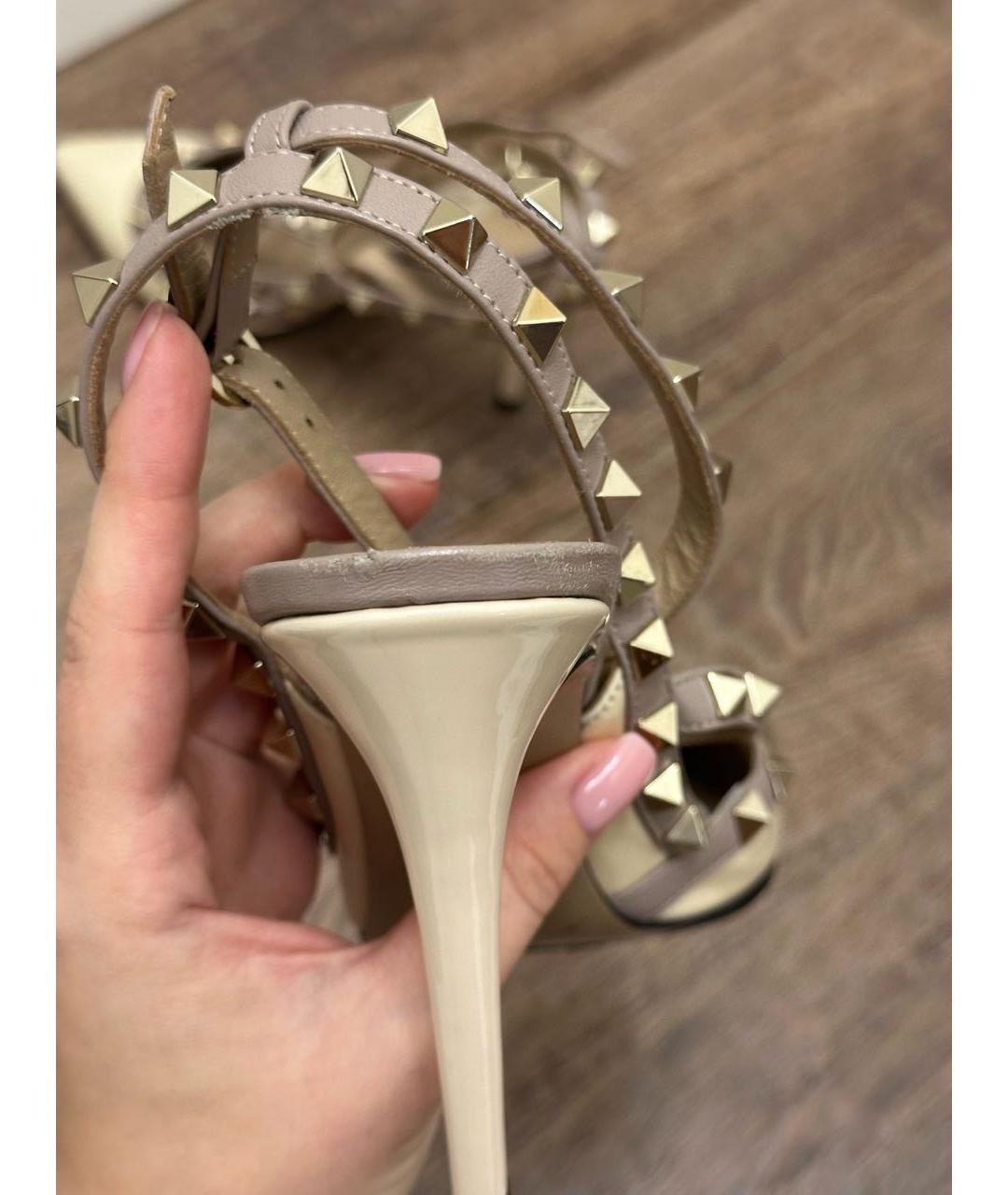 VALENTINO Белые туфли из лакированной кожи, фото 6