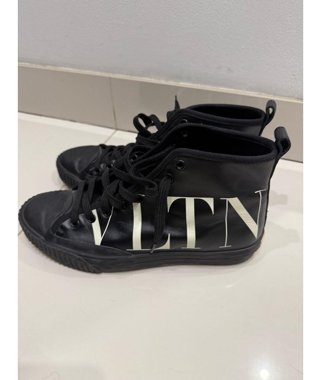 VALENTINO Черные кожаные высокие кроссовки / кеды, фото 3