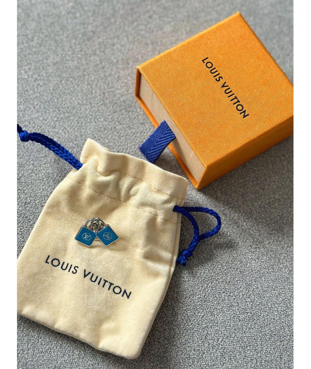LOUIS VUITTON Голубая металлическая булавка / брошь, фото 2