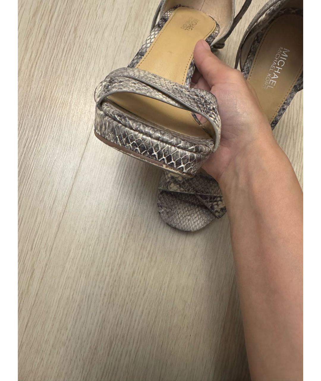 MICHAEL KORS Кожаные босоножки, фото 6