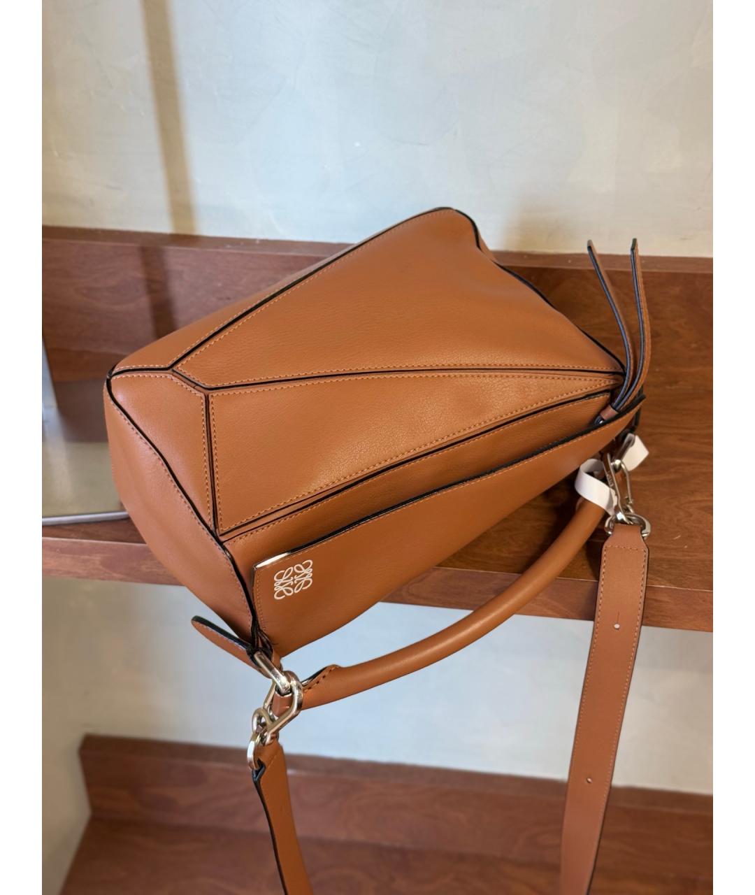 LOEWE Коричневая кожаная сумка с короткими ручками, фото 8