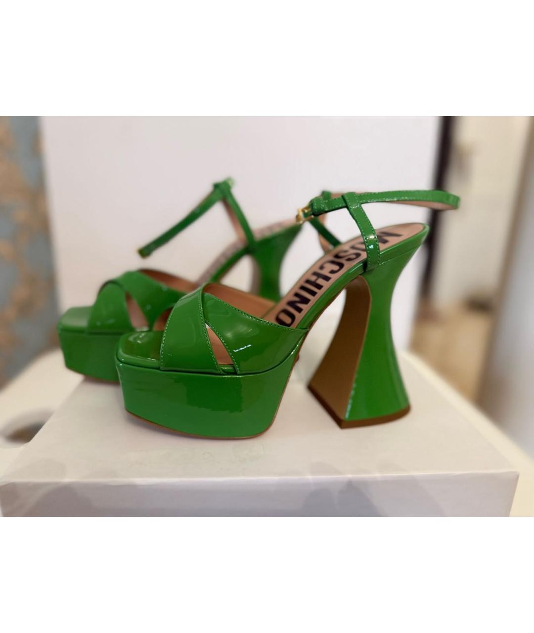 MOSCHINO Зеленые босоножки из лакированной кожи, фото 3