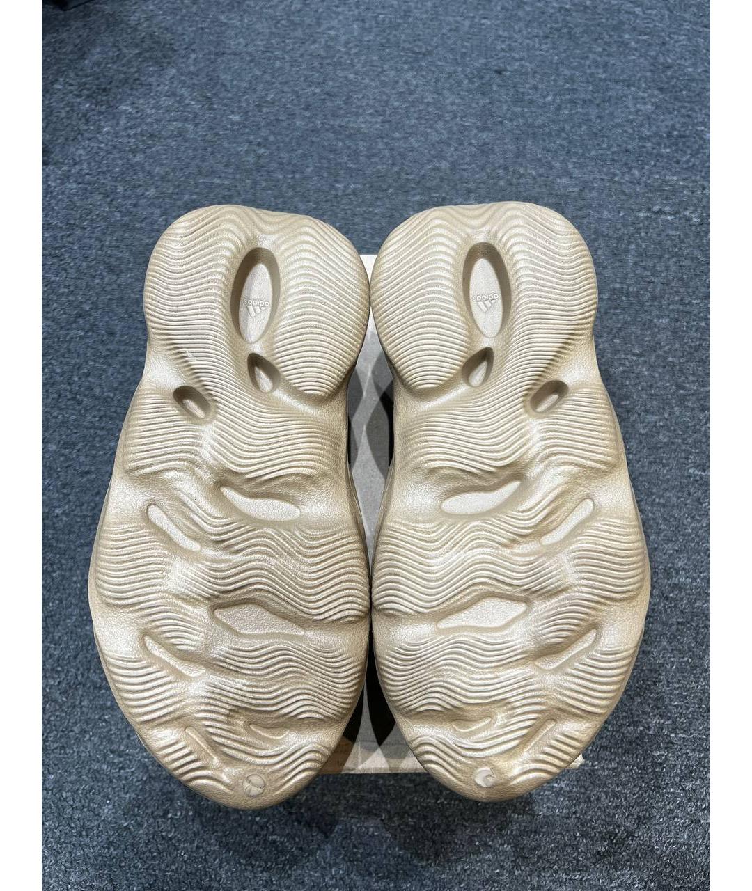 ADIDAS YEEZY Бежевые резиновые сандалии, фото 4