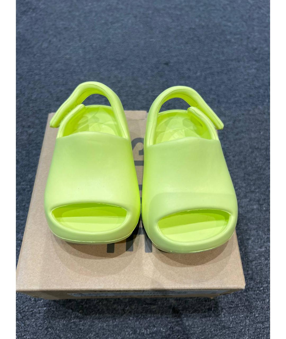 ADIDAS YEEZY Салатовые резиновые сандалии и шлепанцы, фото 2