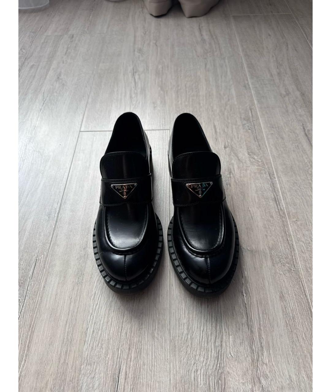 PRADA Черные кожаные лоферы, фото 2