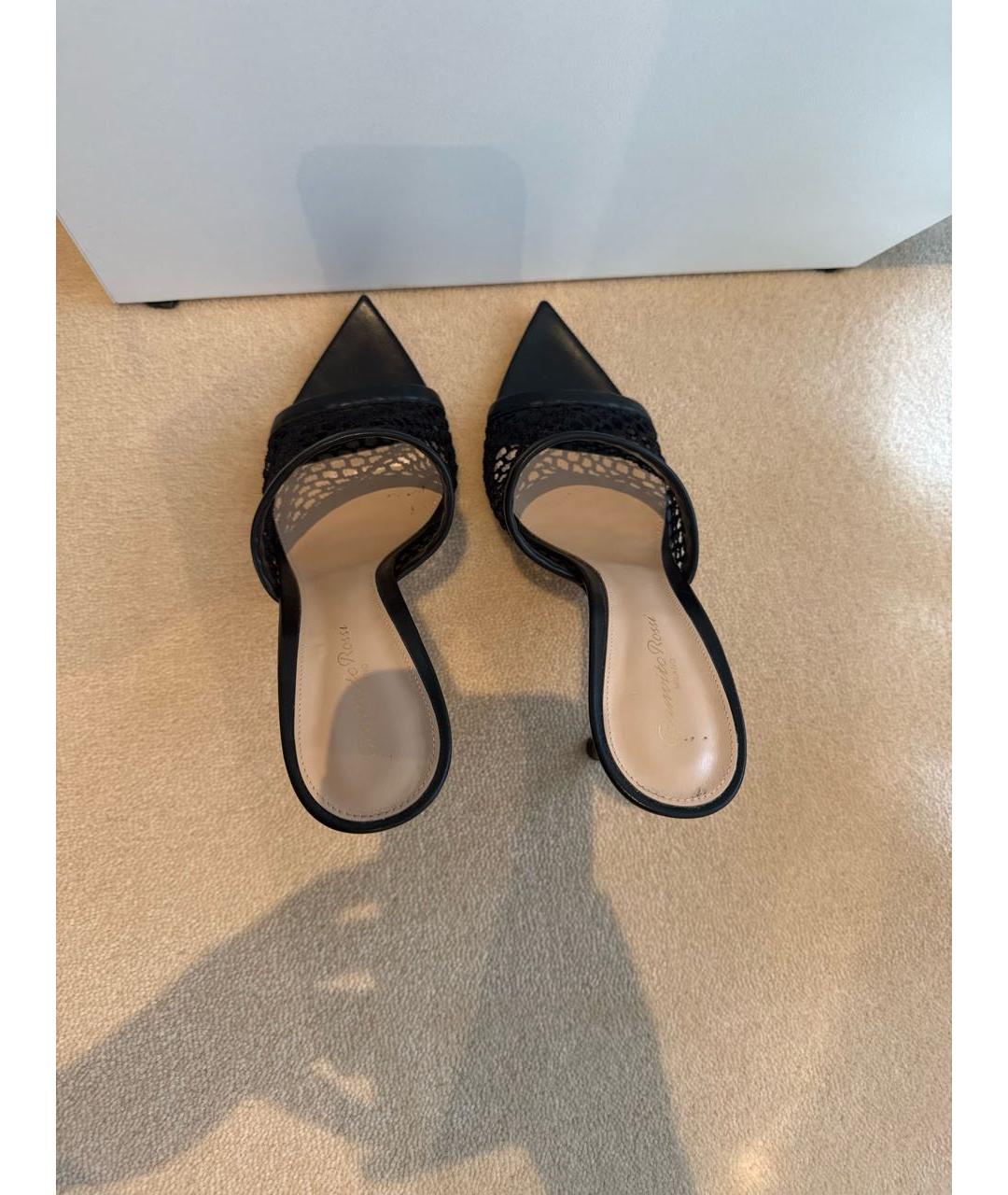 GIANVITO ROSSI Черные кожаные мюли, фото 3