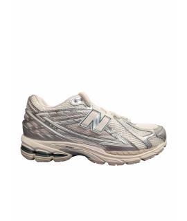 NEW BALANCE Низкие кроссовки / кеды