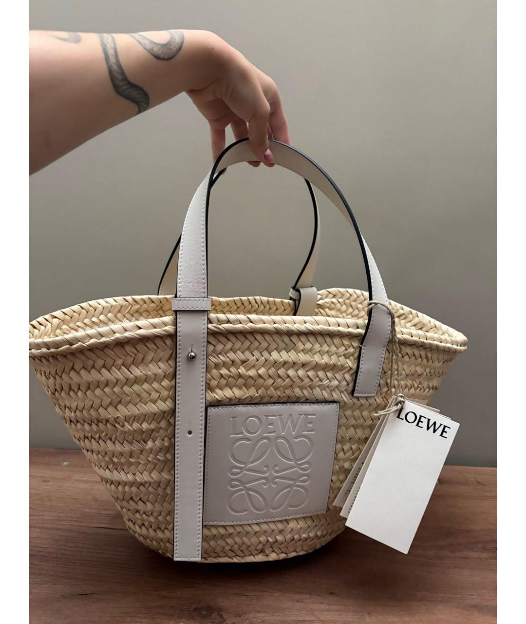 LOEWE Белая пелетеная пляжная сумка, фото 5