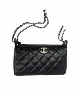 CHANEL Сумка через плечо