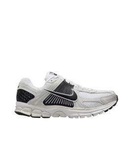 NIKE Низкие кроссовки / кеды