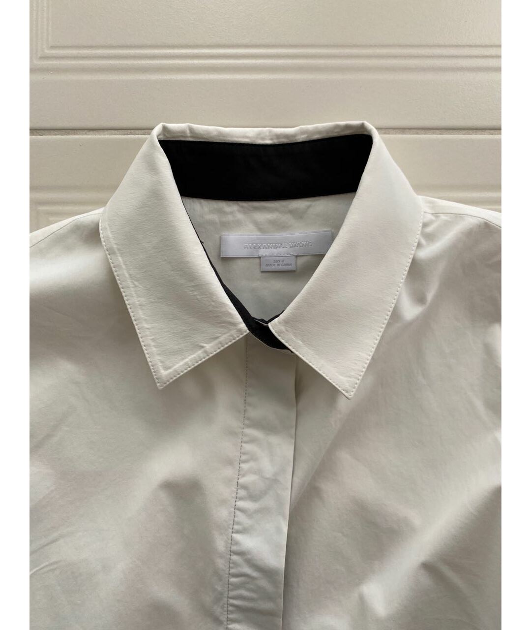 ALEXANDER WANG Белая хлопко-эластановая рубашка, фото 3