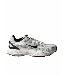 NIKE Кроссовки